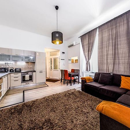 Precious Spot Lejlighed Budapest Eksteriør billede