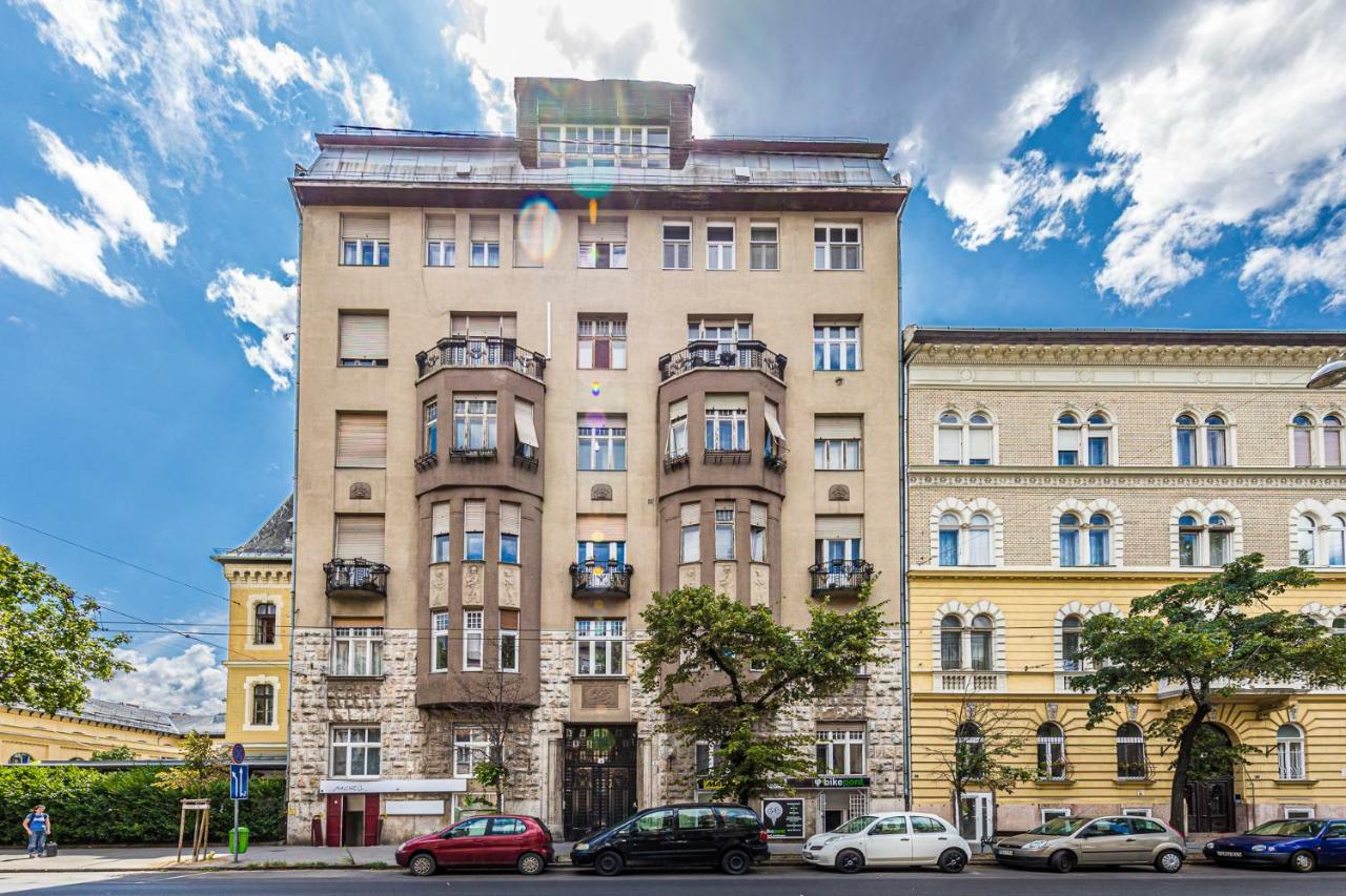 Precious Spot Lejlighed Budapest Eksteriør billede