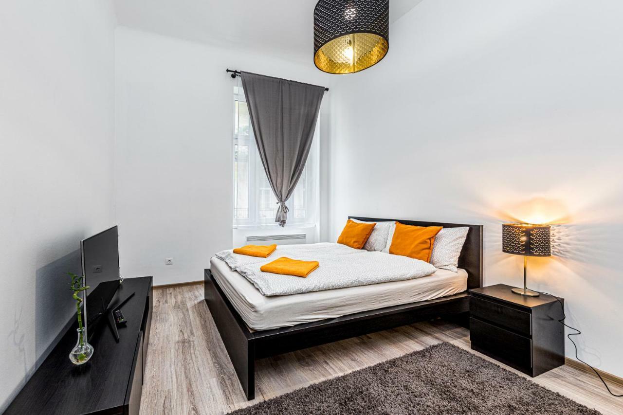 Precious Spot Lejlighed Budapest Eksteriør billede